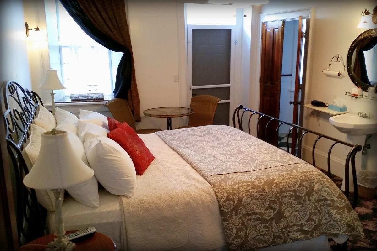 Mineral Point Hotel Kültér fotó